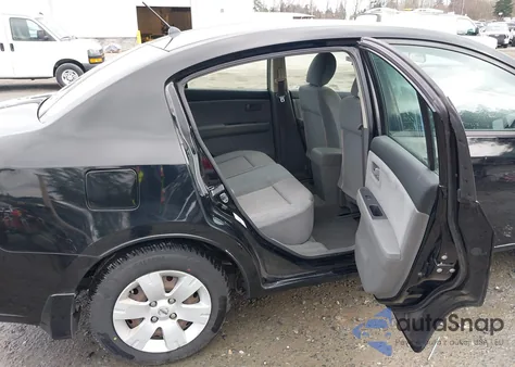 2008 Nissan Sentra 2.0 z USA, uszkodzony, nr VIN 3N1AB61E48L740728